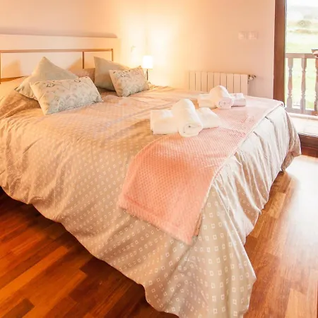 Casas Encantadoras En Entorno Espectacular Portillo (Cantabria)