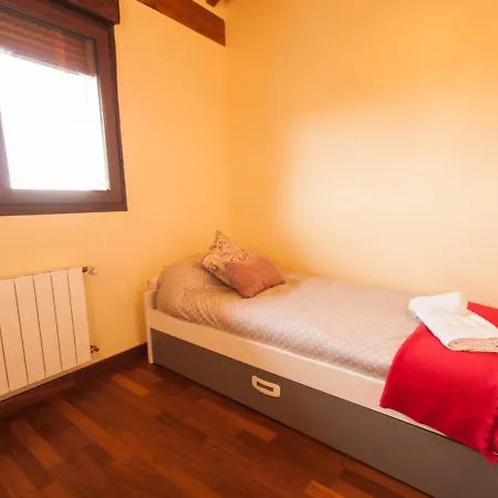 Casas Encantadoras En Entorno Espectacular