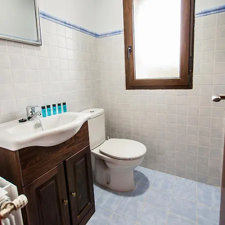 Casas Encantadoras En Entorno Espectacular * Portillo (Cantabria)