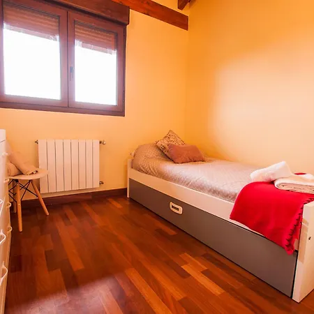 Casas Encantadoras En Entorno Espectacular